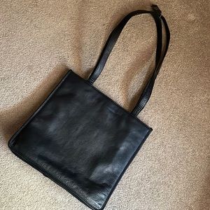 Leather tote